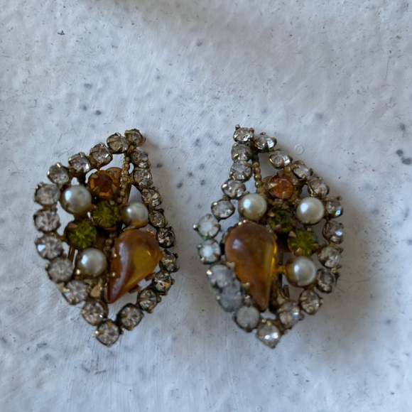 ❤️ VINTAGE RHINESTONE PAISLEY SHAPED EARRINGS - Picture 4 of 4
